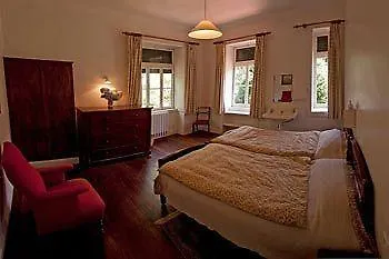 Quinta Das Colmeias Hotel *