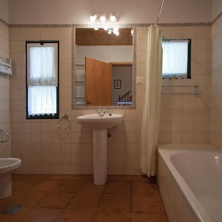 Quinta Das Colmeias Hotel